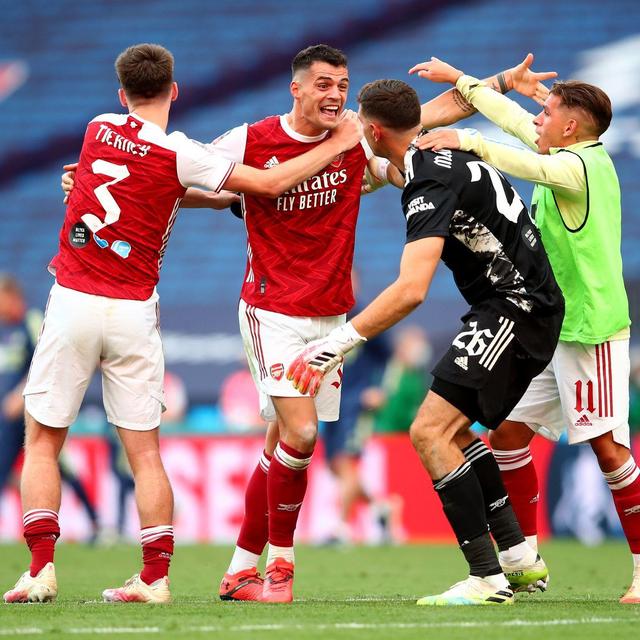 关于瓦伦西亚训练开放日；今晚伤情更新引欢呼；英超在即；纪律约束更严格的信息-金年会足球官网