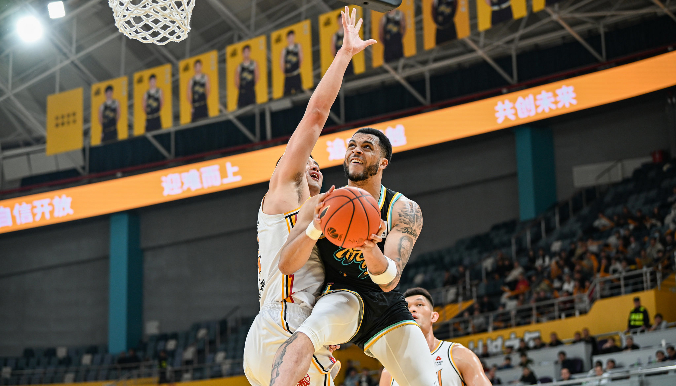 冲刺阶段突围战来临，广厦男篮围绕法国杯防线松动，悬念犹存，阵容厚度经受考验的简单介绍-金年会app