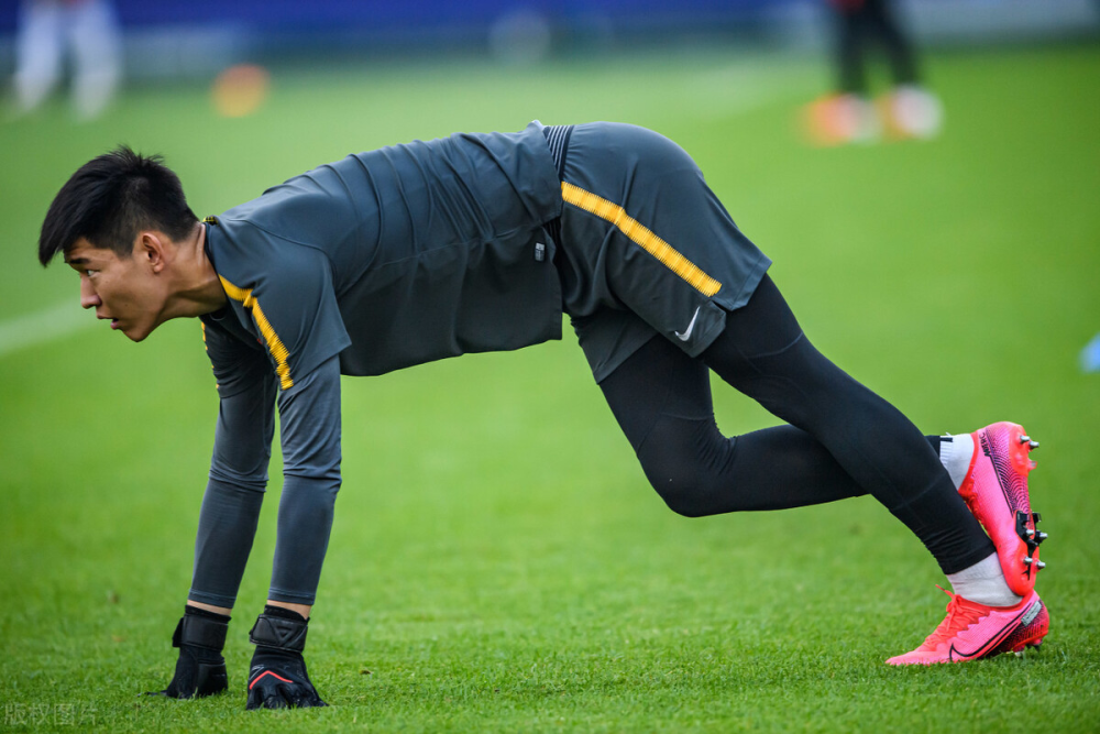 广州队迎全明星赛关键赛，关键时刻更衣室发声，引发热议，高层口径保持一致的简单介绍-金年会足球官网